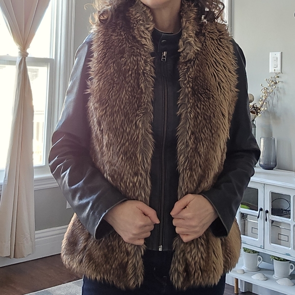 🎃20%OFF🎃 Faux Fur Vest - Picture 4 of 12